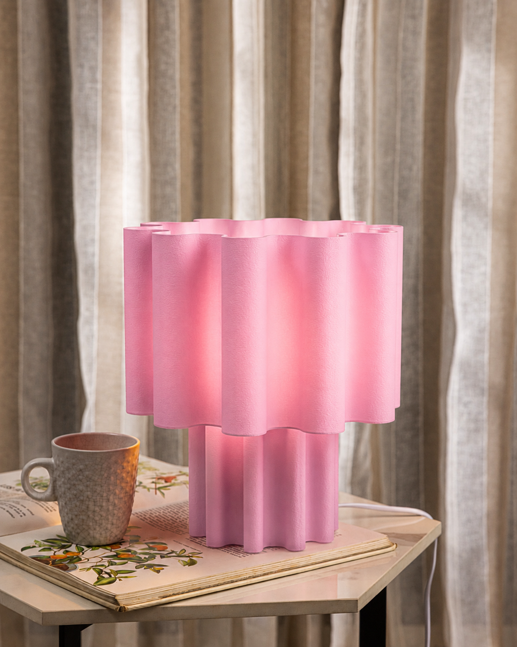 FOLD PINK - Table Lamp